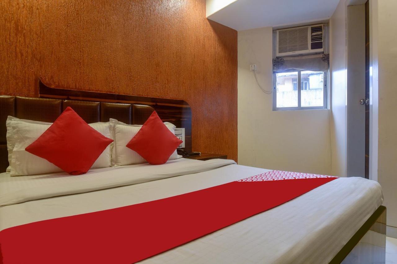 Oyo 28893 Hotel Gulf Bombay Extérieur photo